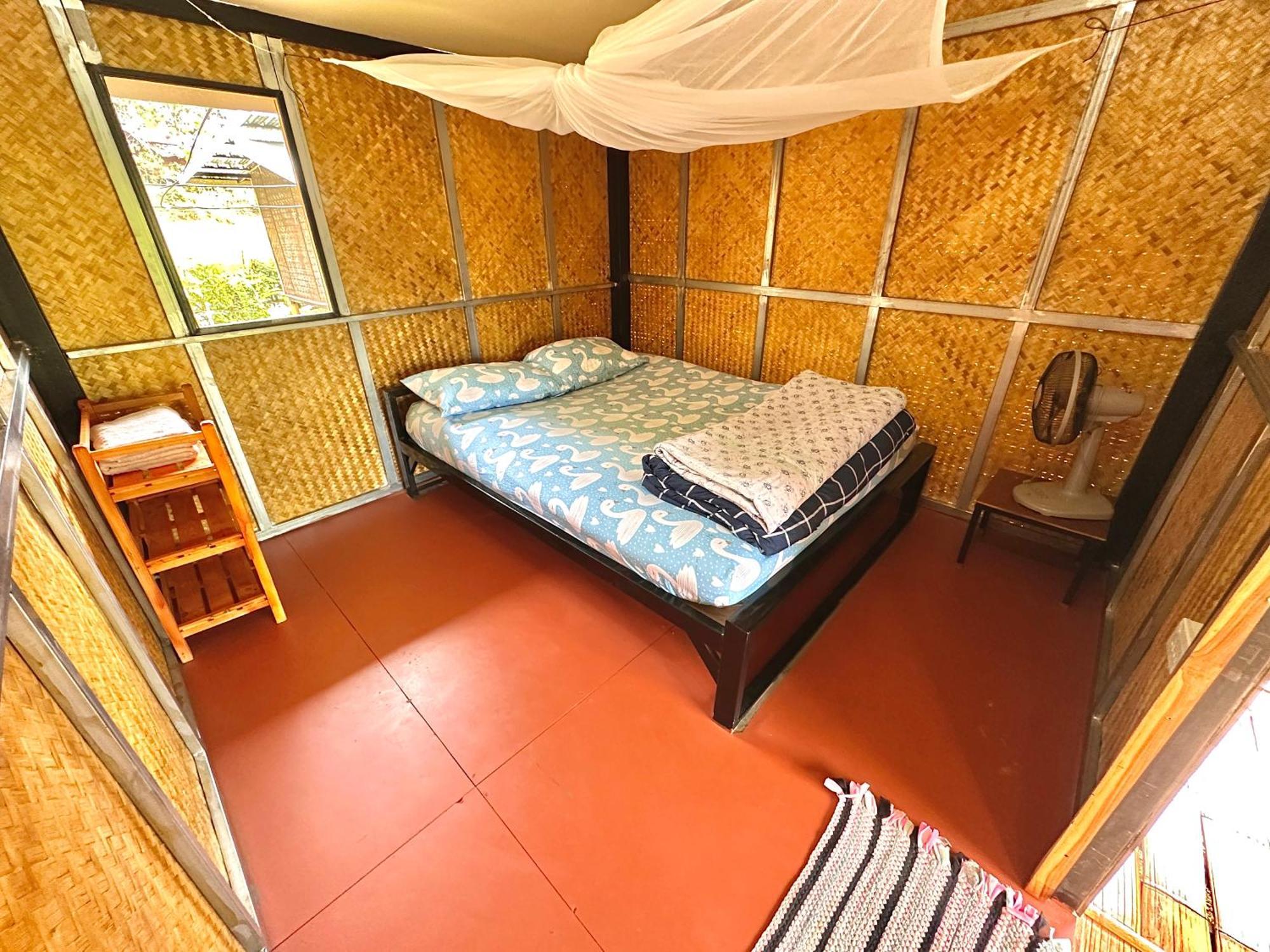 Twin Hut Hotel Пай Екстериор снимка